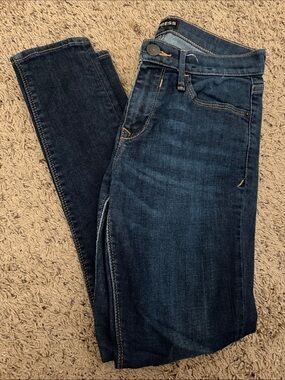 Express Women's Dark Indigo Skinny Jeans size 6R mid rise ankle legging